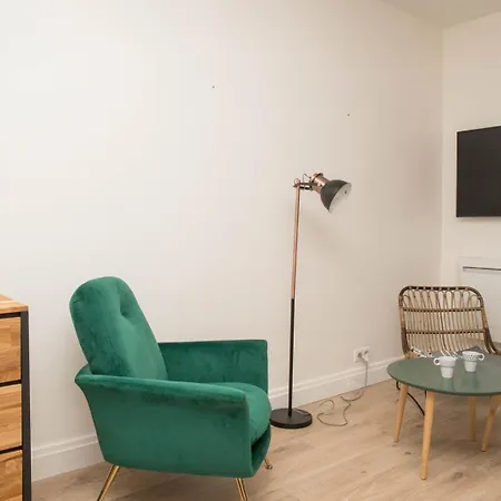 Grand Studio Industriel Dans Le Centre Historique Apartment Poitiers